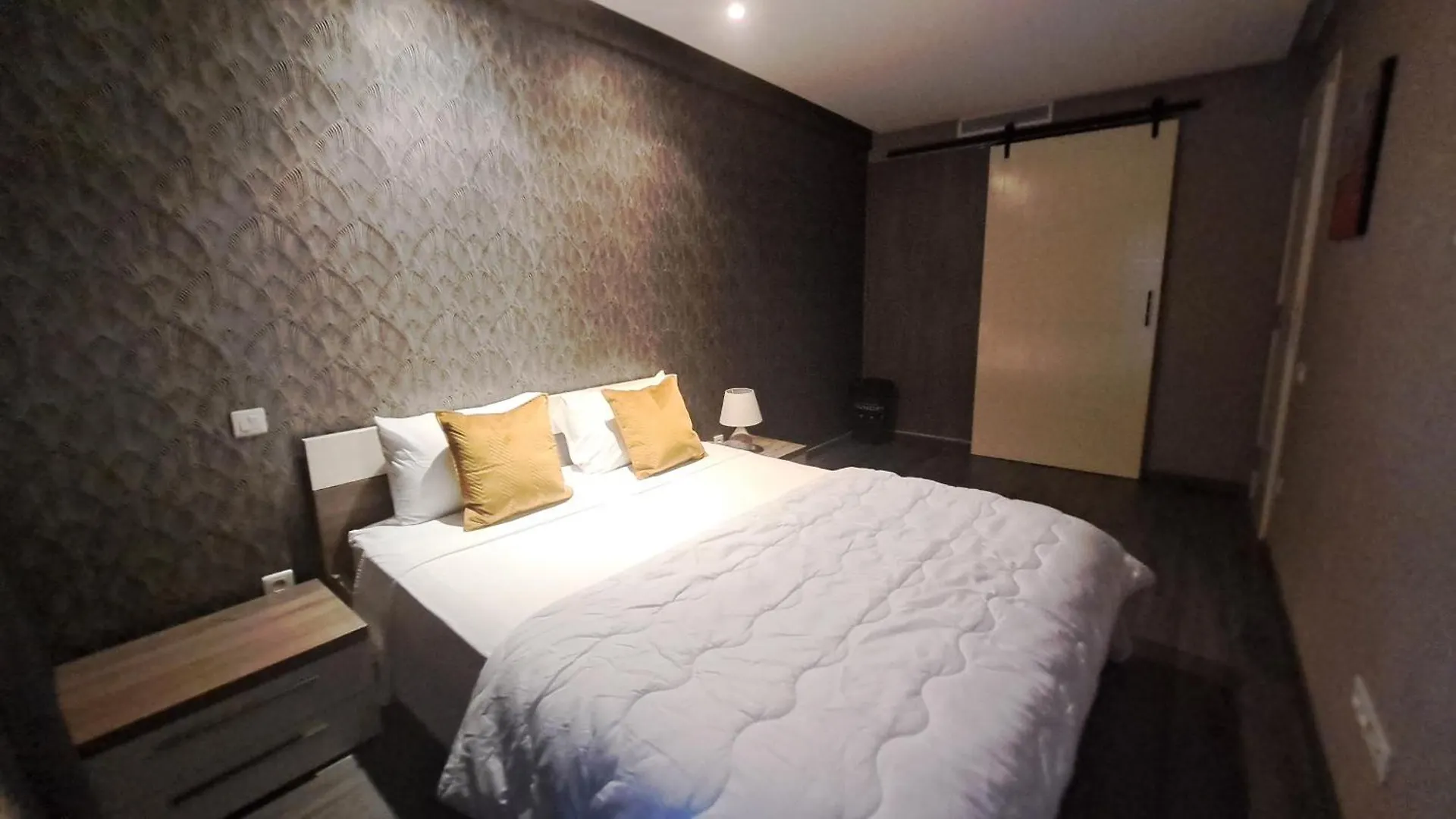 Studio Almassira Casablanca 0*,  Maroc